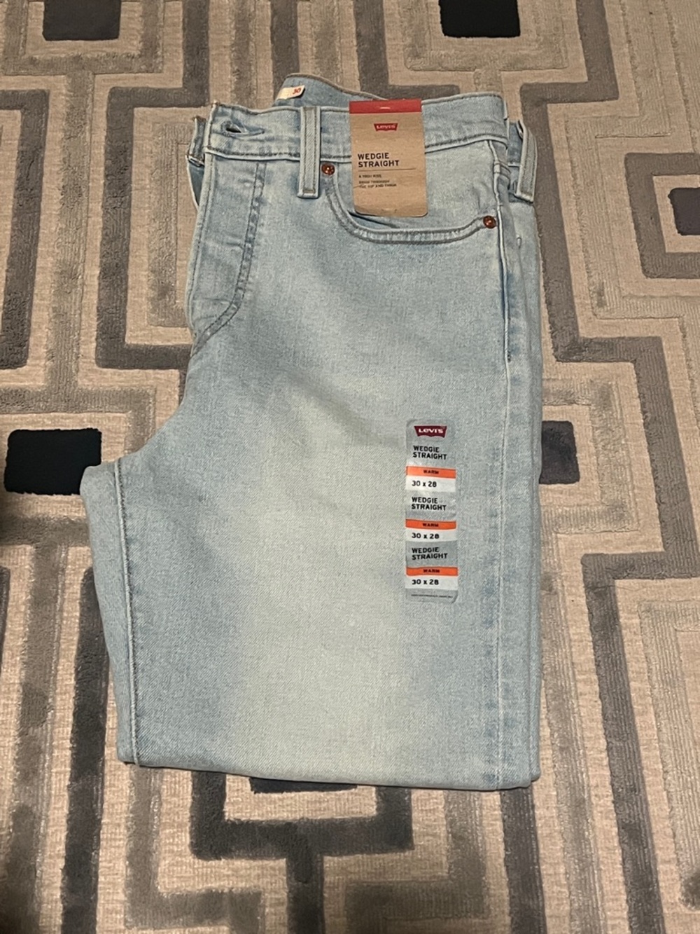 NWT- Levi's Wedgie Straight Women’s Jeans - Light Blue